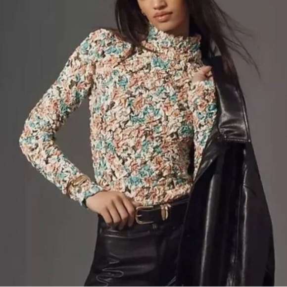 Dolan Left Coast Printed Pebble Smocked Turtleneck Top Blouse Sz Medium Crinkle - Picture 9 of 9